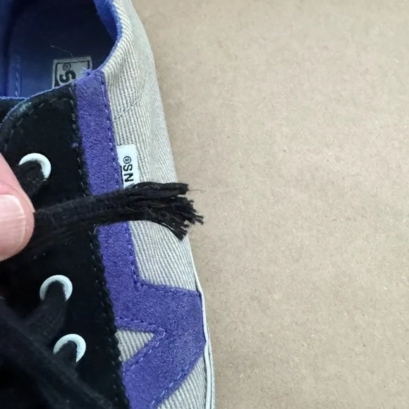 Vans Purple & Black & Tan Old Skool Frayed Laces Canvas Sneakers. Size 8 - Picture 10 of 11